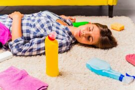 Imagem da notícia Posso misturar produtos de limpeza? Quais combinações são perigosas?